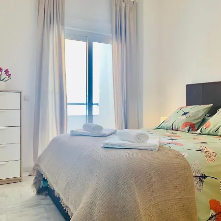 Homely Malaga Parras Con Terraza Interior Y Parking Privado Bajo Suplemento Exterior foto